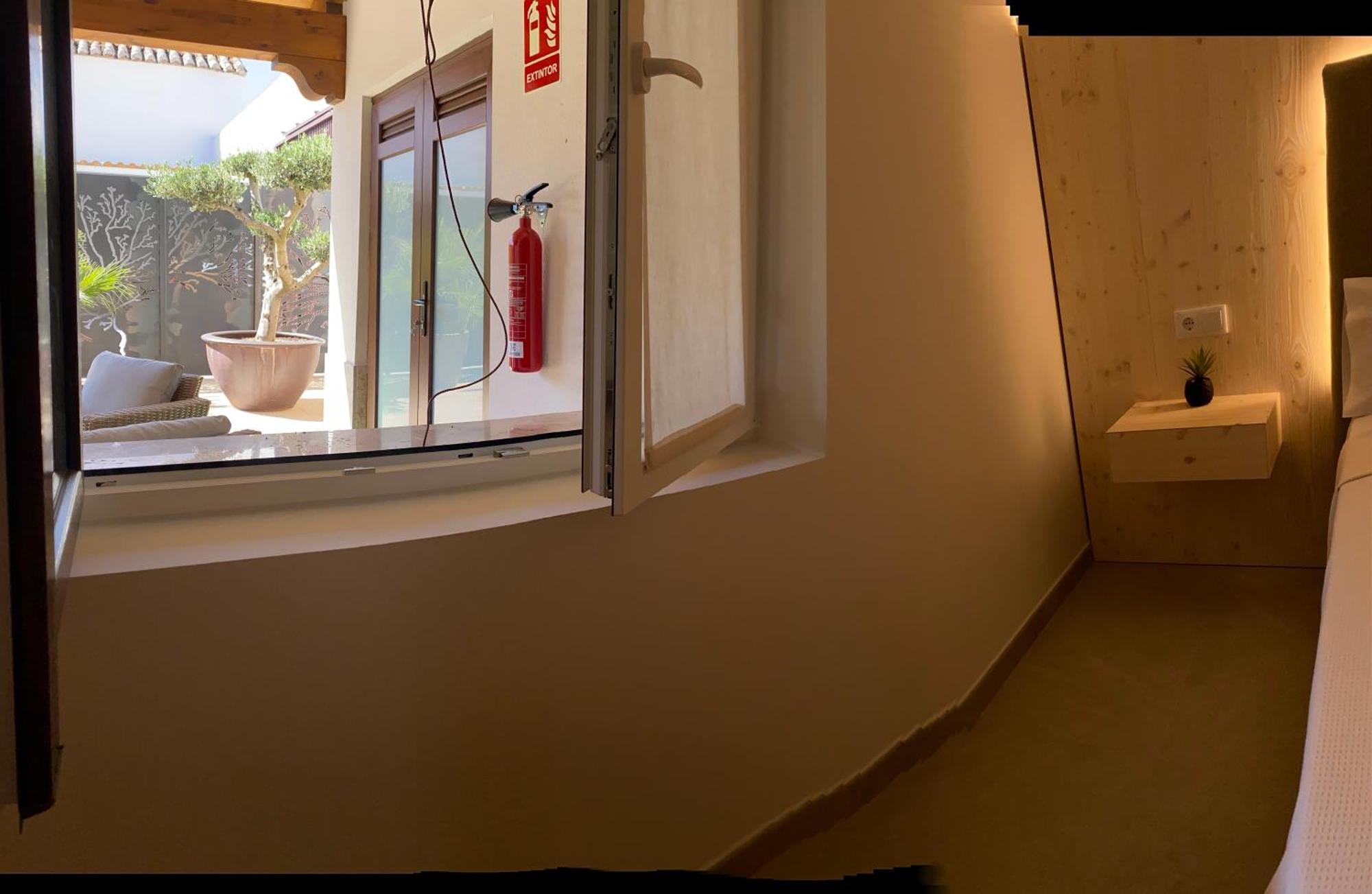 Ibsen Almagro Apartment ภายนอก รูปภาพ