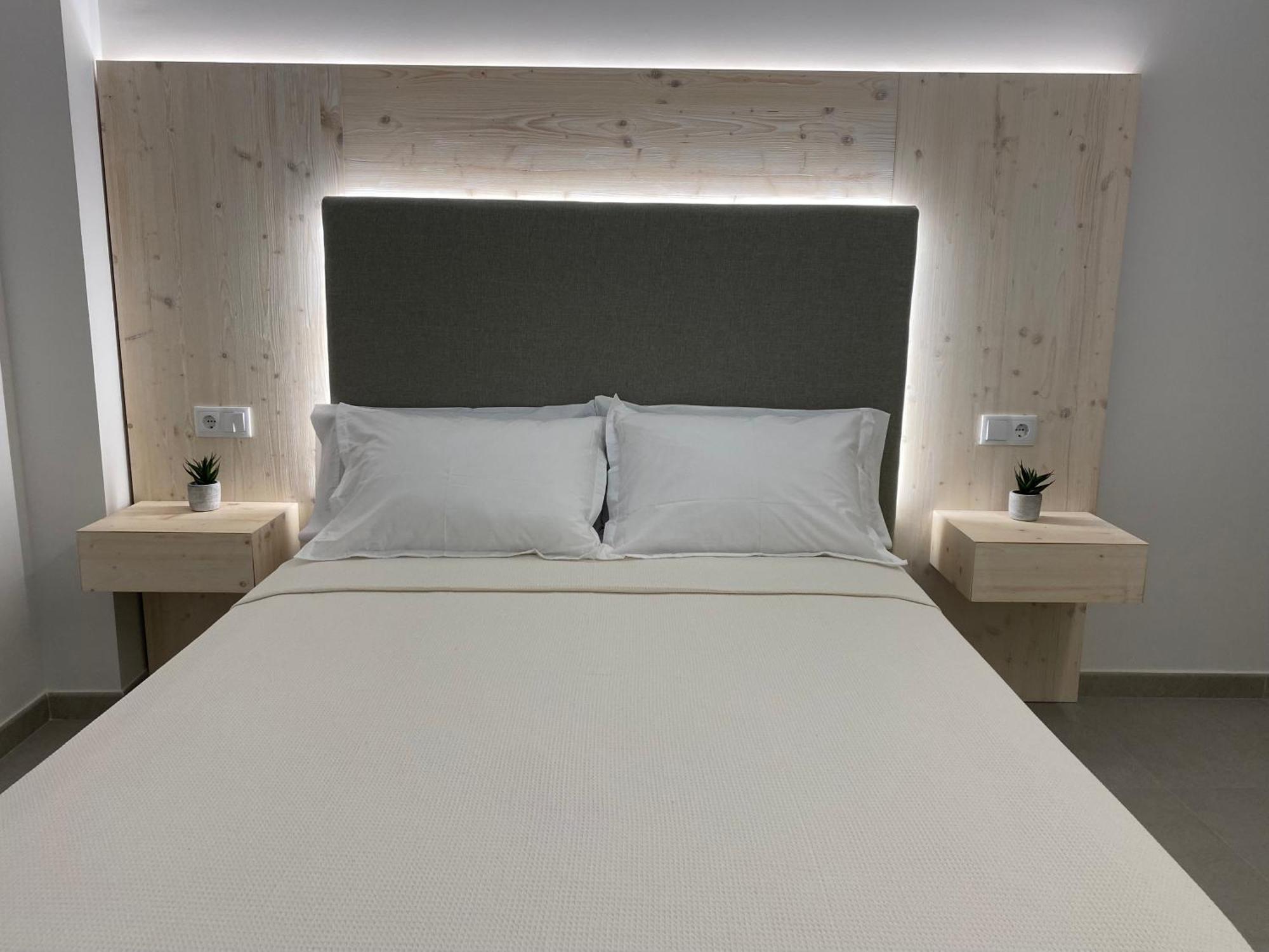 Ibsen Almagro Apartment ภายนอก รูปภาพ