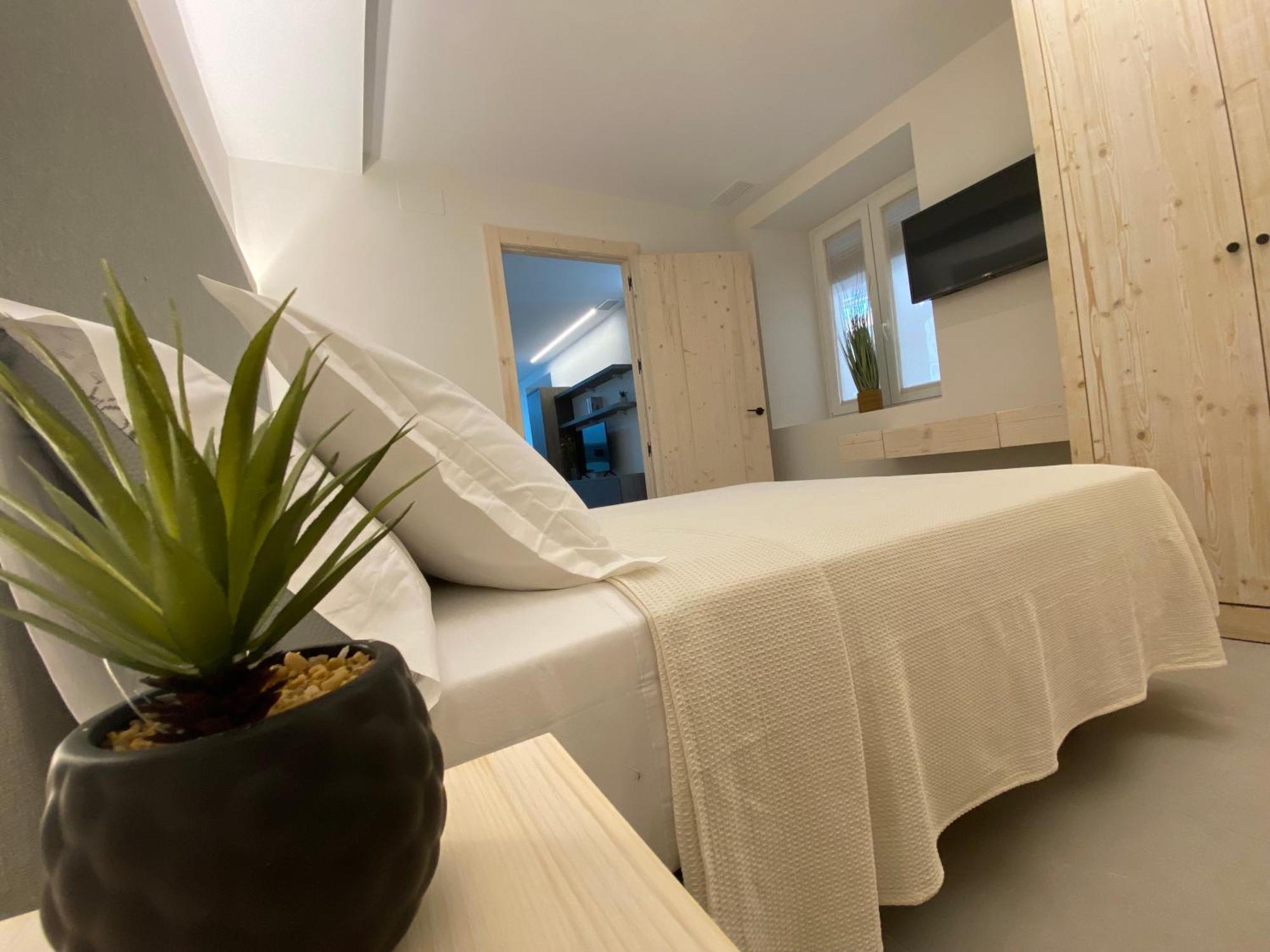 Ibsen Almagro Apartment ภายนอก รูปภาพ