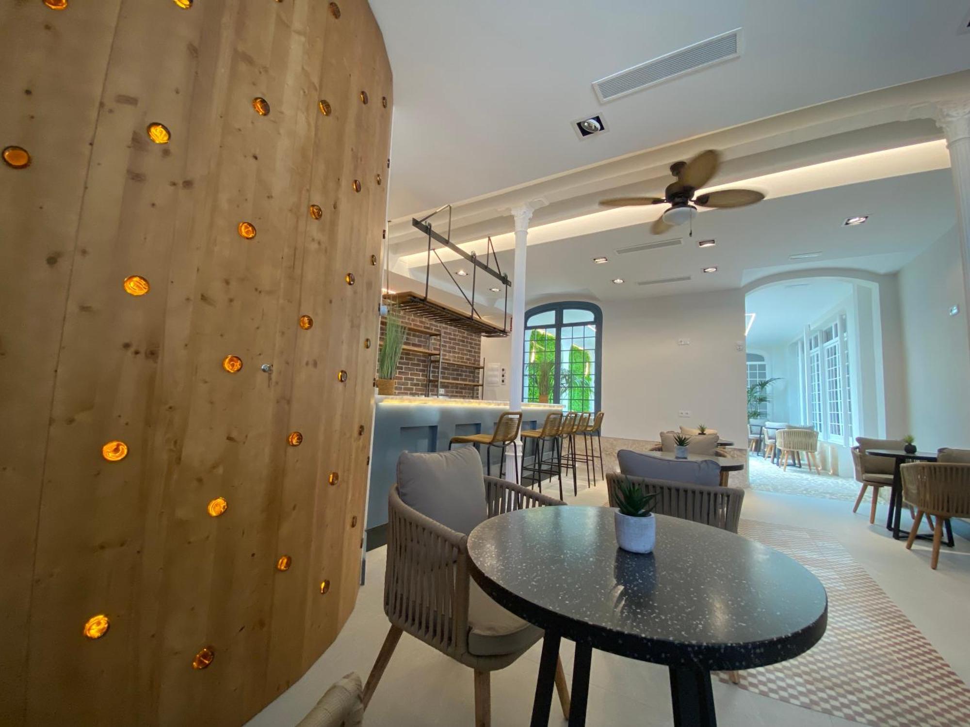 Ibsen Almagro Apartment ภายนอก รูปภาพ