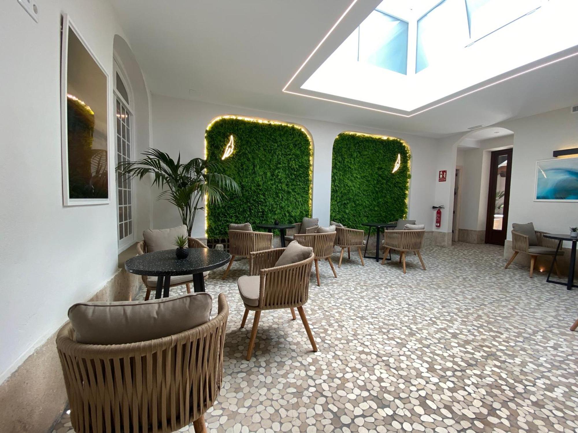Ibsen Almagro Apartment ภายนอก รูปภาพ